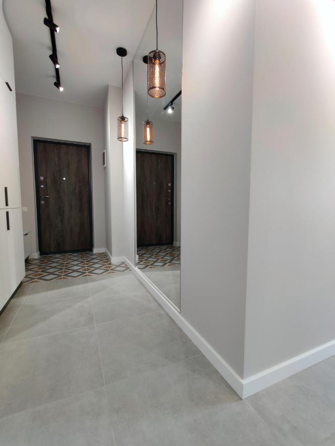 Wood Apartment Odesa Exterior photo