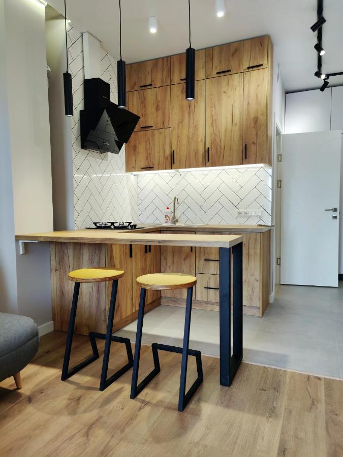 Wood Apartment Odesa Exterior photo